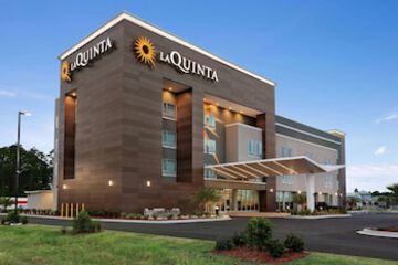 hotels in brunswick ga off 95