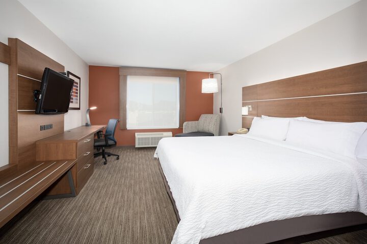Room 21 of 46