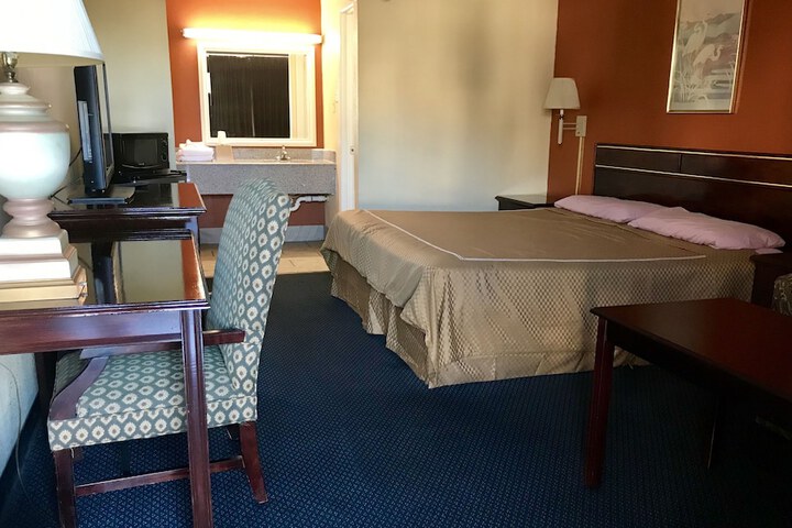 Executive Inn