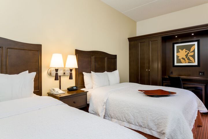 Hampton Inn Champaign / Urbana