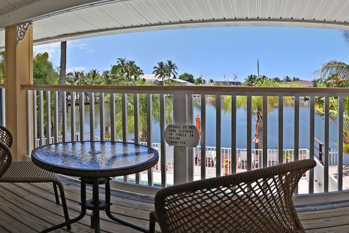 Terrace/Patio 19 of 28
