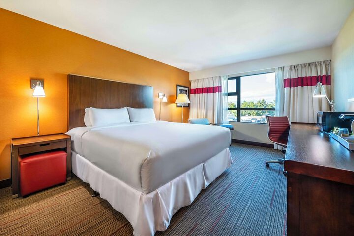 Grand Park Hotel Vancouver Airport an Ascend Collection Hotel