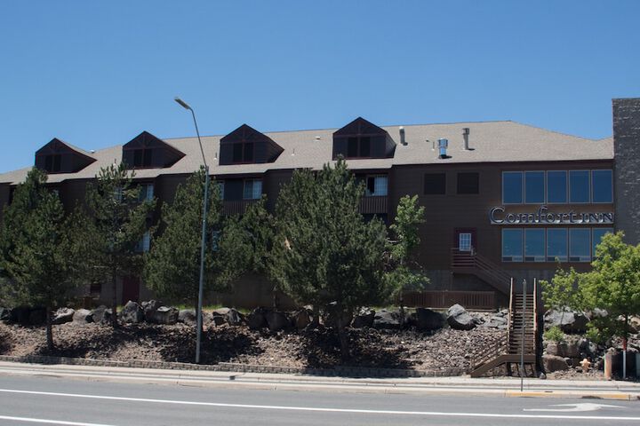 Hotel 5 of 48