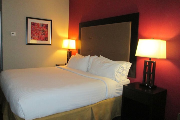Room 22 of 81