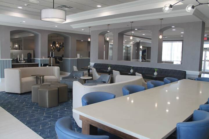Holiday Inn Conference Center - Valdosta by IHG