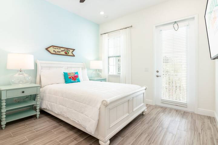 Margaritaville Cottages Orlando by Vstays with H2O Waterpark