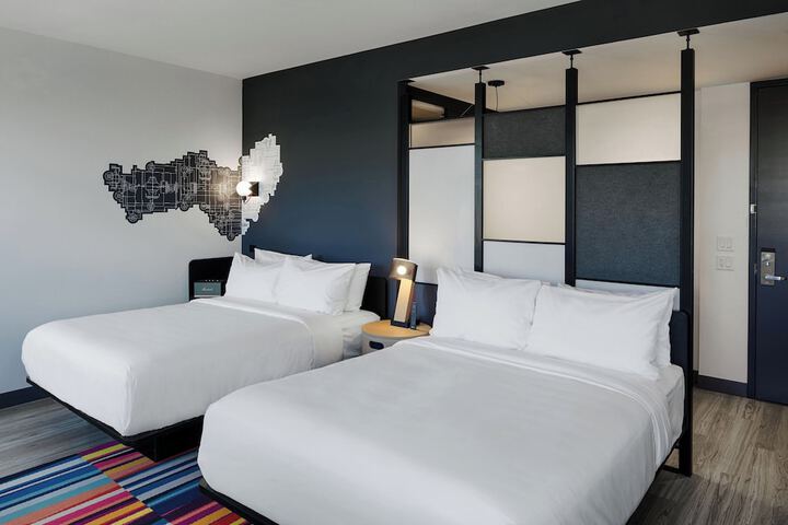 Room 12 of 43