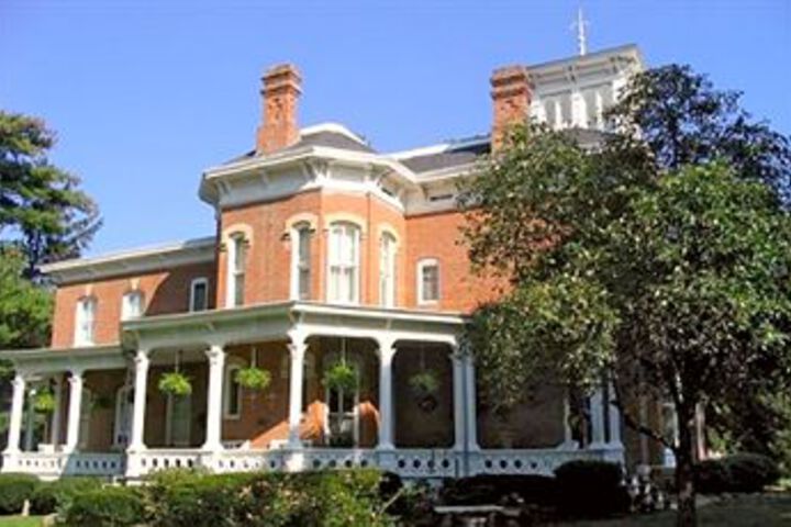 Pinehill Inn