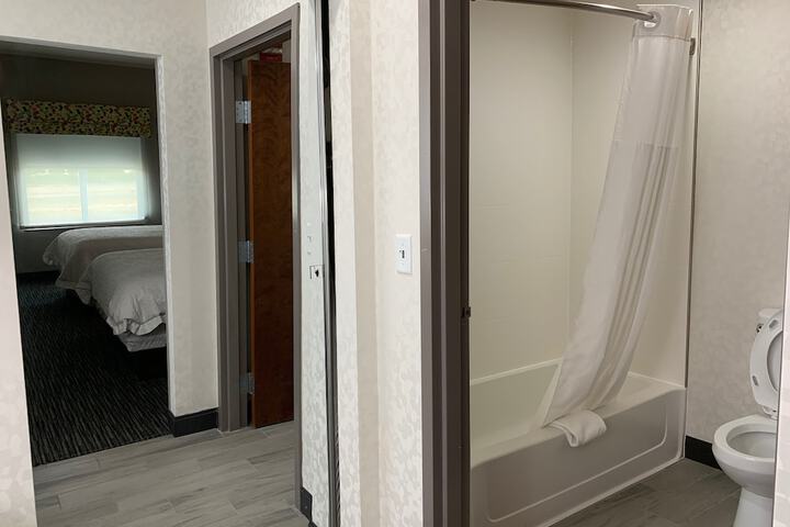 Room 19 of 79