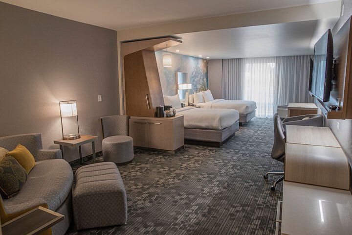 Room 18 of 30
