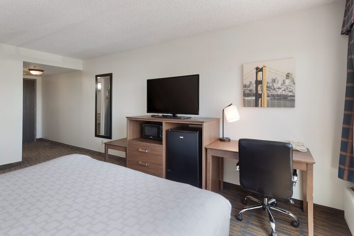 Clarion Hotel Concord / Walnut Creek