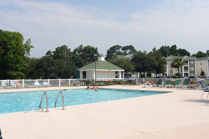 Pool 10 of 102