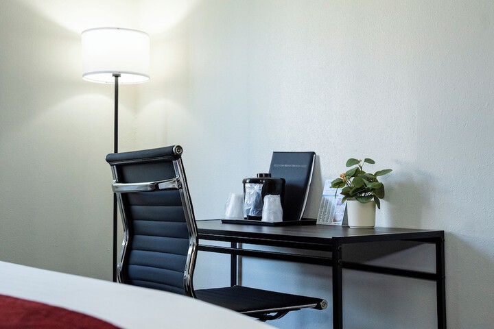 Room 20 of 72