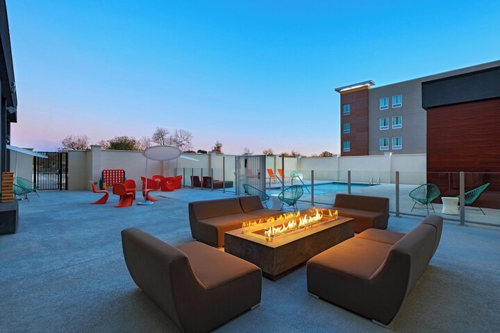 Aloft by Marriott Waco Downtown