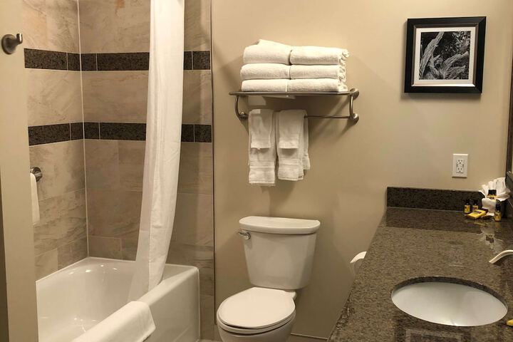 Best Western Plus Cobourg Inn & Convention Centre