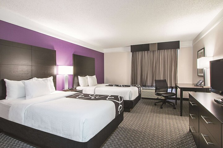 Room 21 of 61