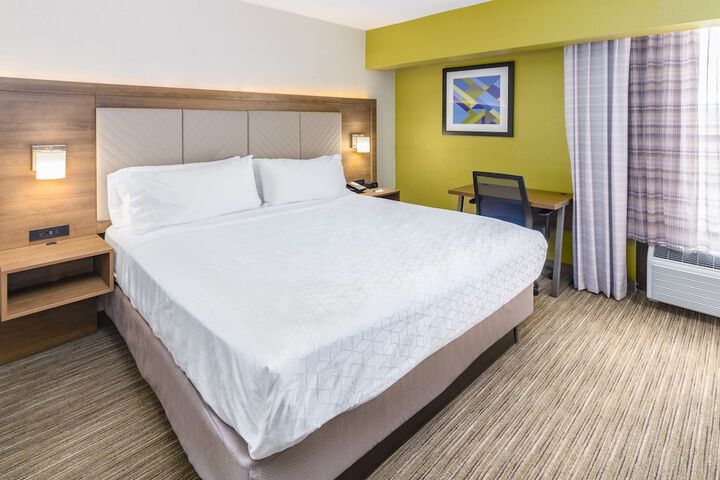 Room 21 of 50
