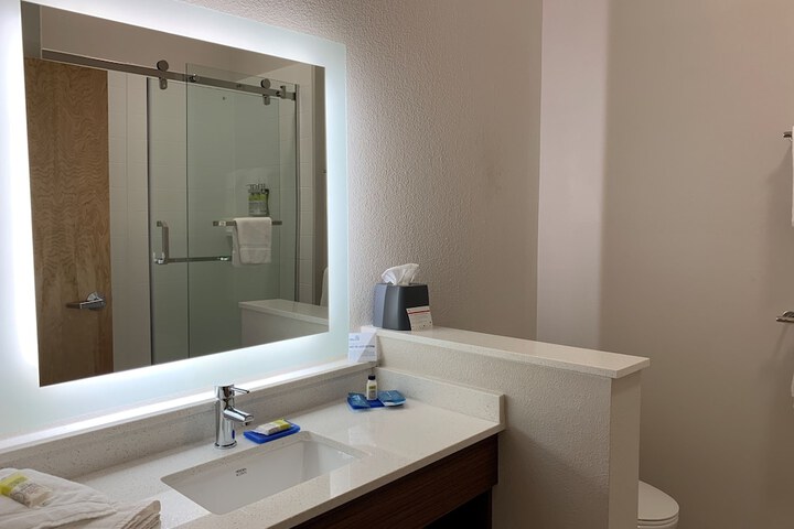 Holiday Inn Express & Suites Danville by IHG