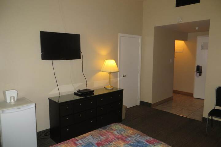 Room 16 of 45