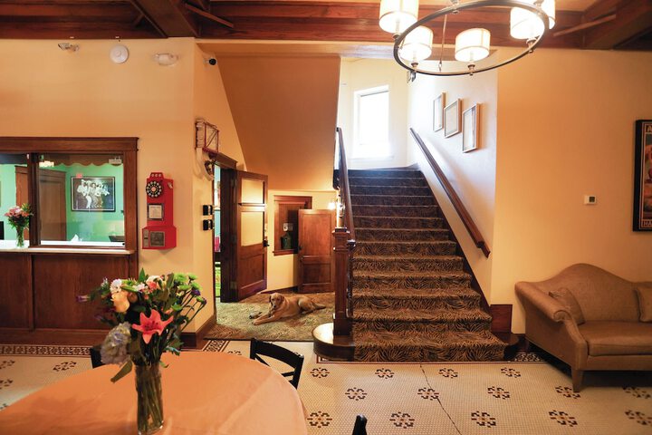 Hotel LaBonte