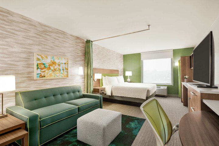 Room 34 of 41