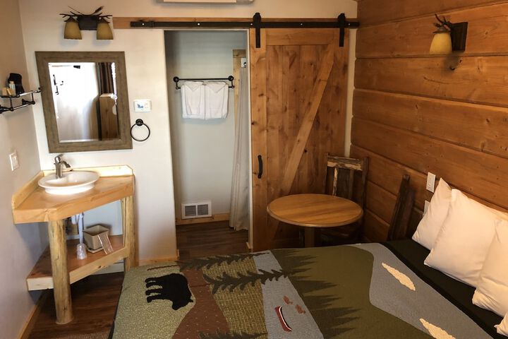 Room 68 of 92