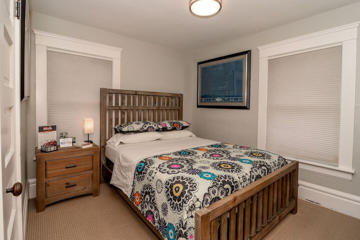 Room 198 of 276