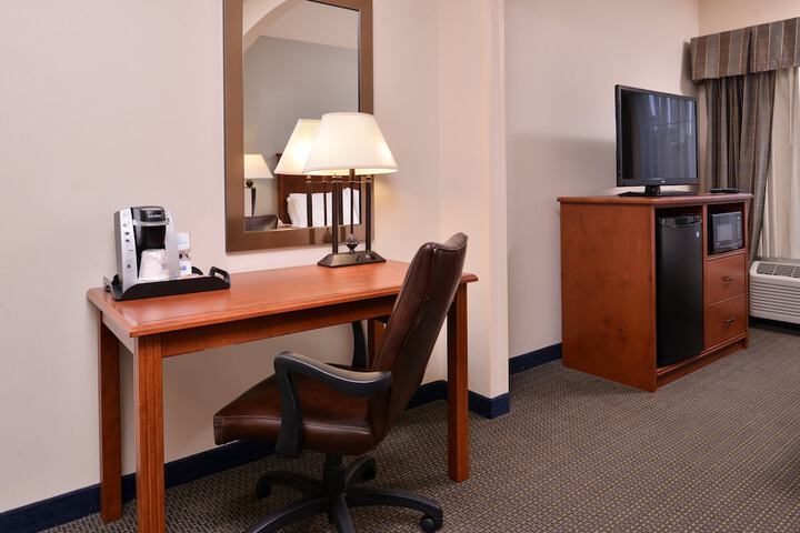 Room 44 of 111