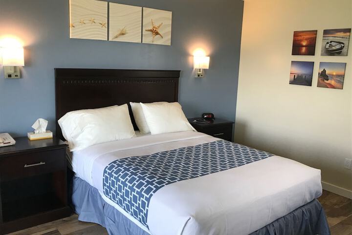 Room 44 of 66