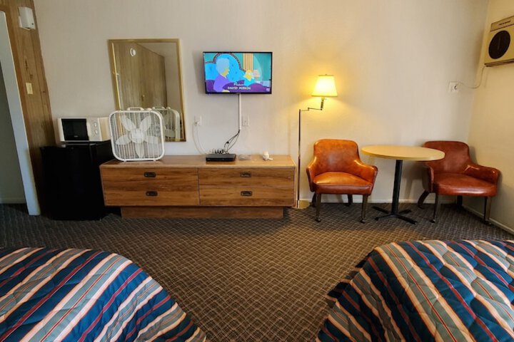 Room 28 of 57