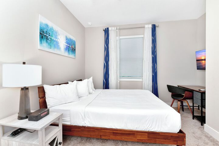 Room 250 of 705