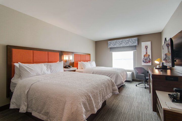 Room 40 of 53
