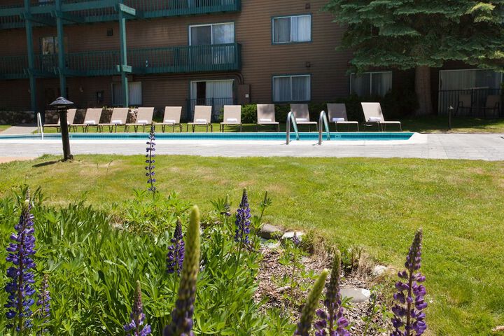 Pool 22 of 127