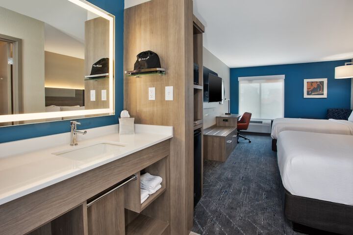Holiday Inn Express Kitty Hawk Outer Banks by IHG