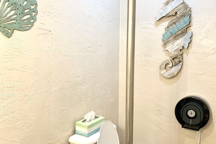 Room 65 of 135