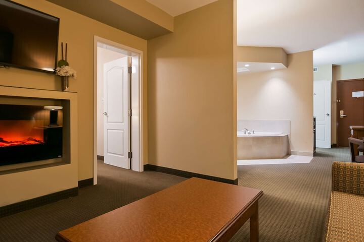 Room 44 of 54