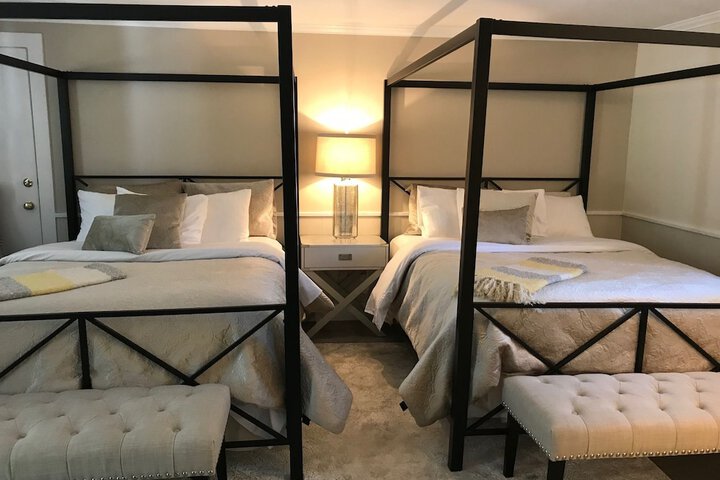 Room 48 of 106