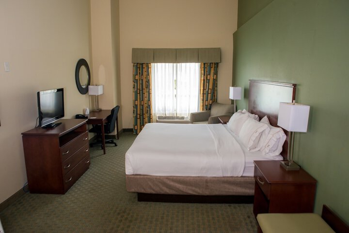 Room 78 of 113