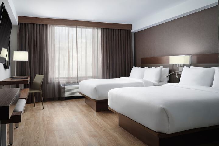 Room 30 of 51