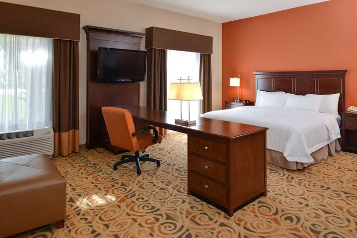 Room 28 of 59