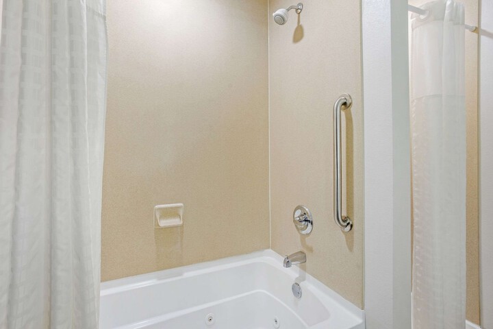 Comfort Suites Bloomsburg