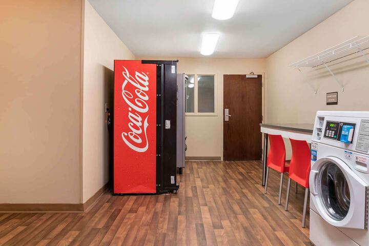 Extended Stay America Select Suites Detroit Sterling Heights