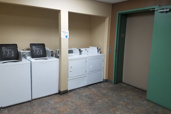 Fairbridge Inn & Suites