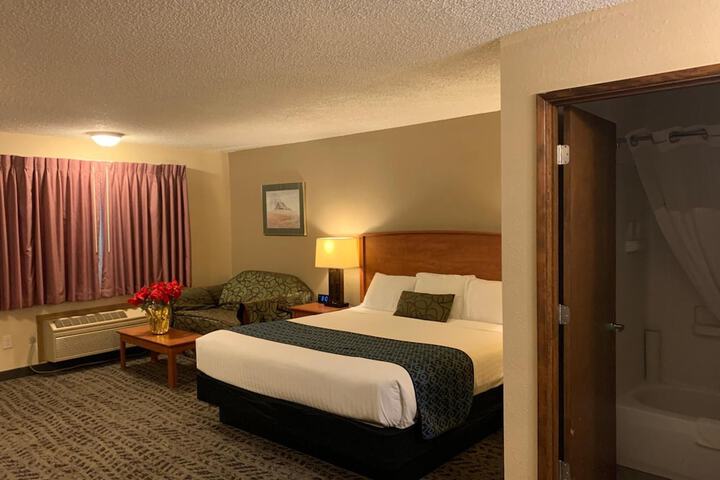 Room 30 of 41