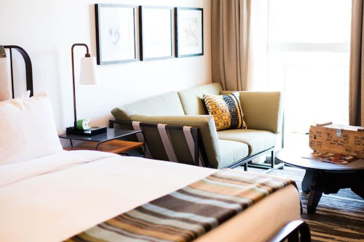 Cavalry Court by Valencia Hotel Collection