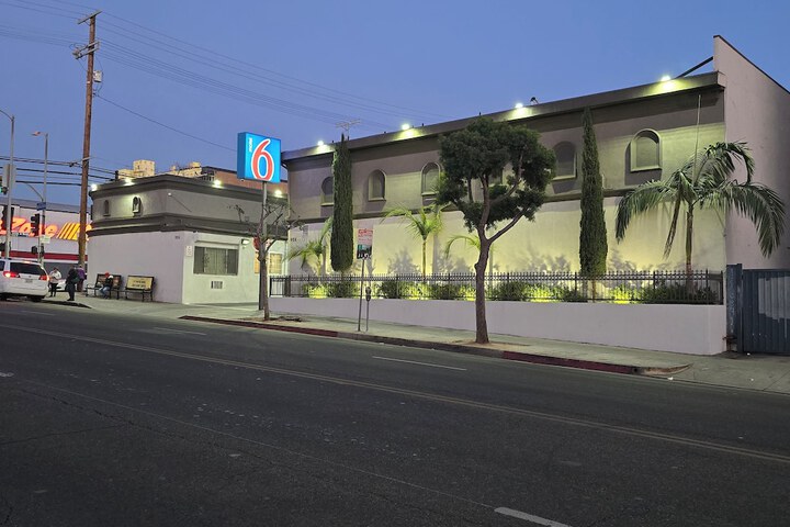 Hotel 1 of 18