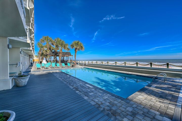 0602 Waters Edge Resort Studio Bedroom Condo by RedAwning