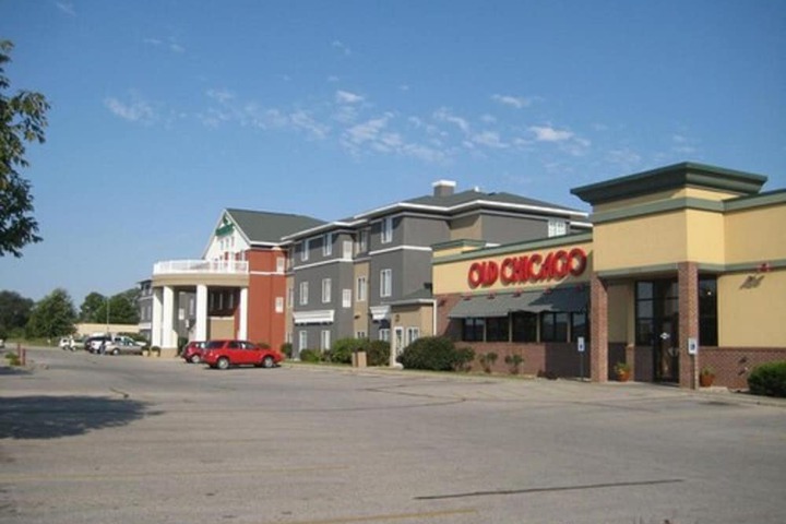 GrandStay Hotel & Suites