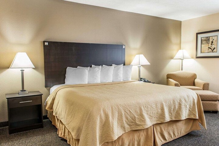 Room 20 of 36