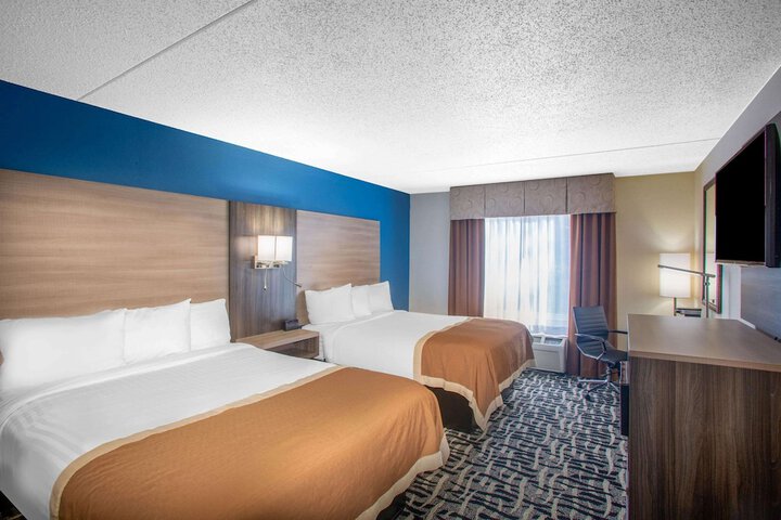Room 34 of 57